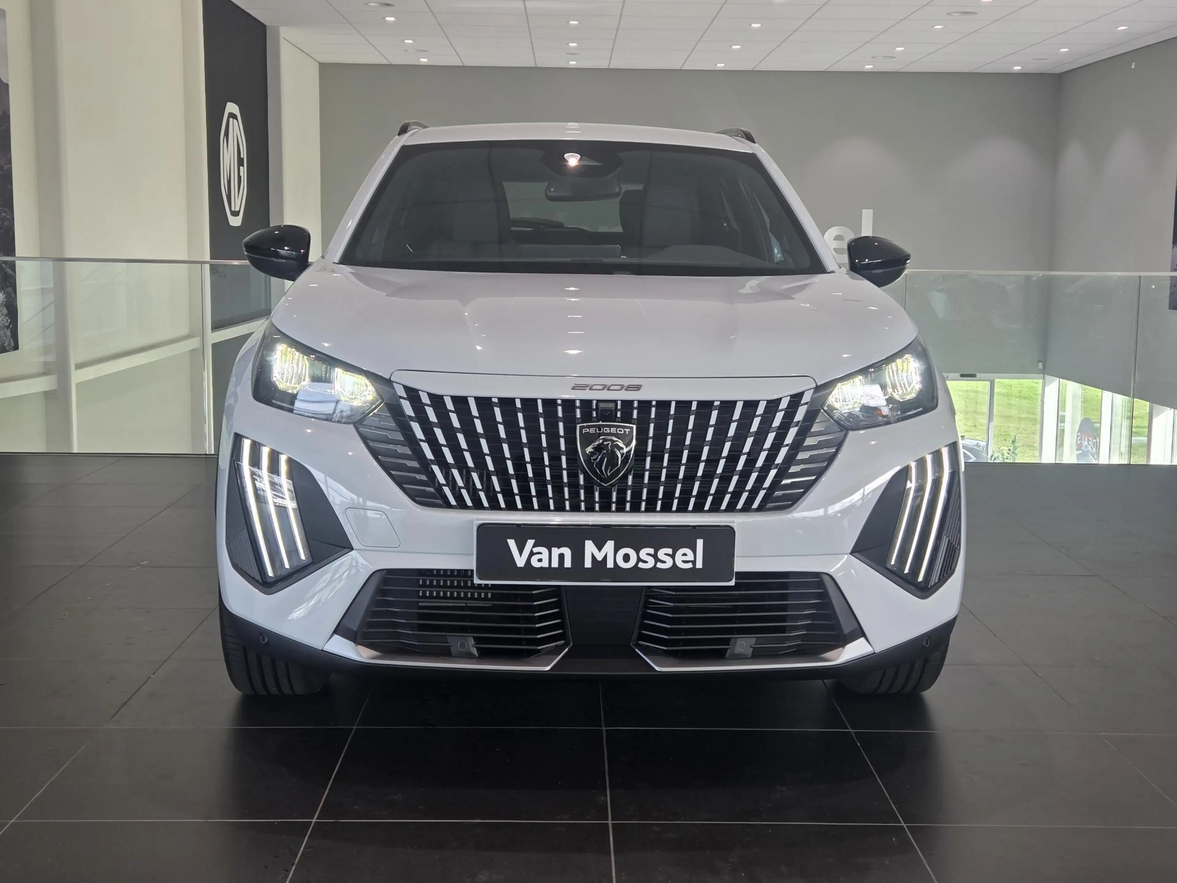 Peugeot 2008 1.2 Hybrid 136 Allure | 360 Camera | Adaptive crui — photo 13