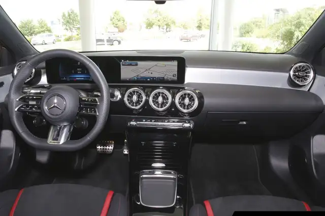 Mercedes-Benz A-Class view 10