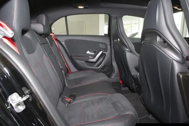 Mercedes-Benz A-Class view 9