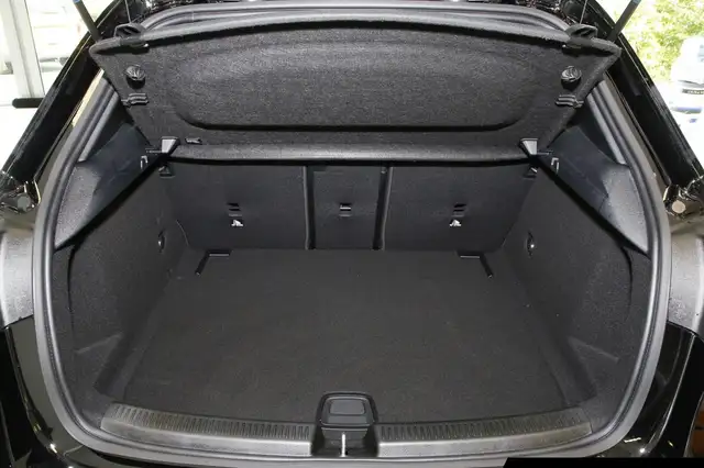 Mercedes-Benz A-Class view 15