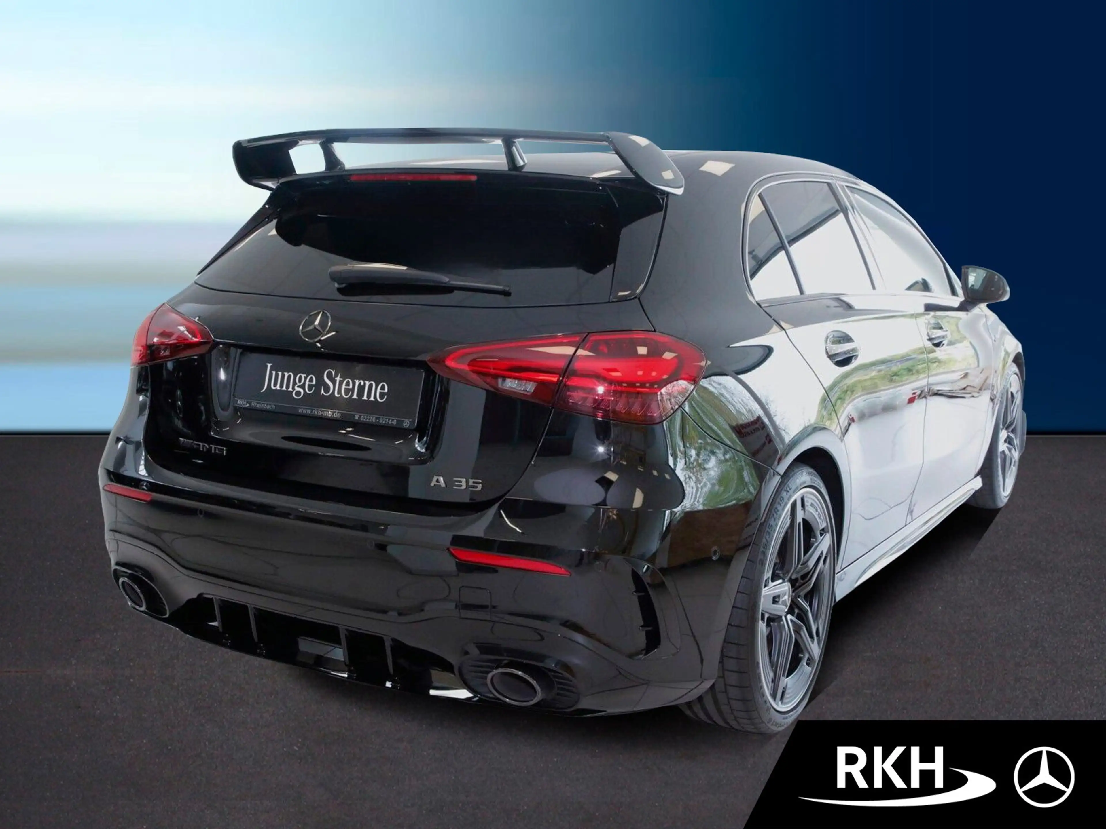 Mercedes-Benz A 35 AMG Mercedes-AMG A 35 4M AMG/Totw/360°/Pano/LED/SHZ — photo 3