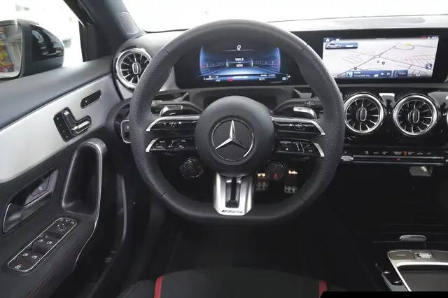 Mercedes-Benz A-Class view 12