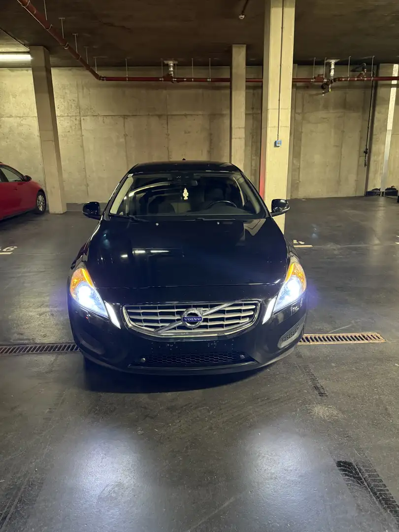 Volvo S60 D3 Kinetic - 1