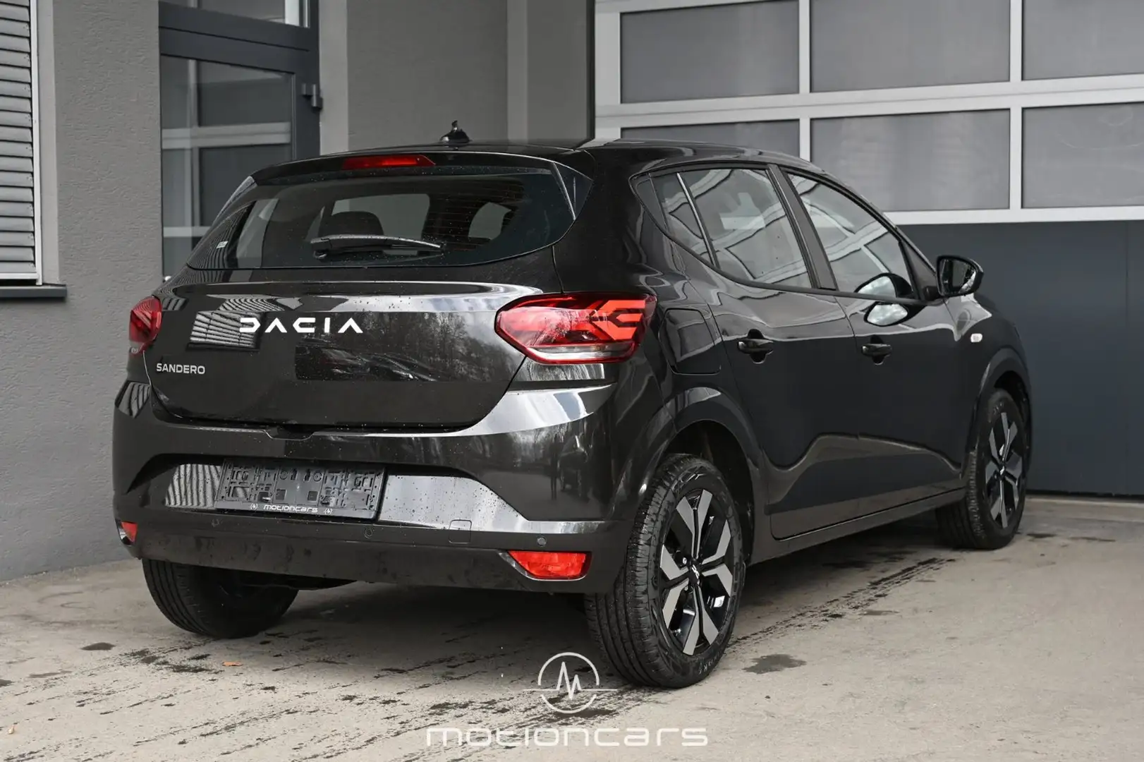 Dacia Sandero 1.0 Expression Tce 90 Pickerl NEU Schwarz - 2