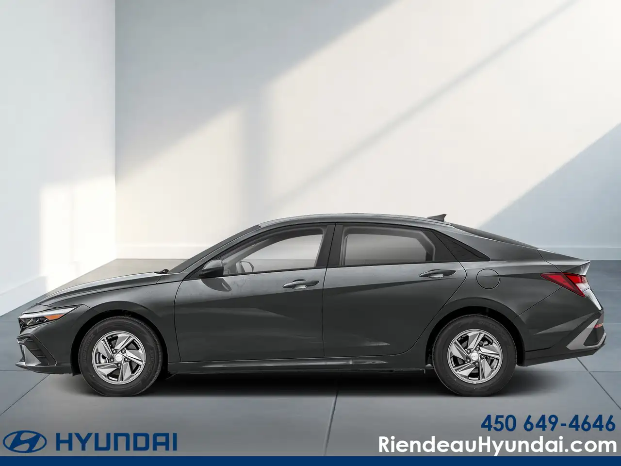 Hyundai ELANTRA снимка Hyundai ELANTRA