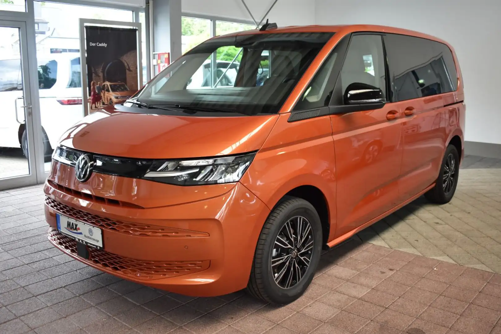 Volkswagen T7 Multivan KÜ 2.0 TDI 110 kW DSG Naranja - 2