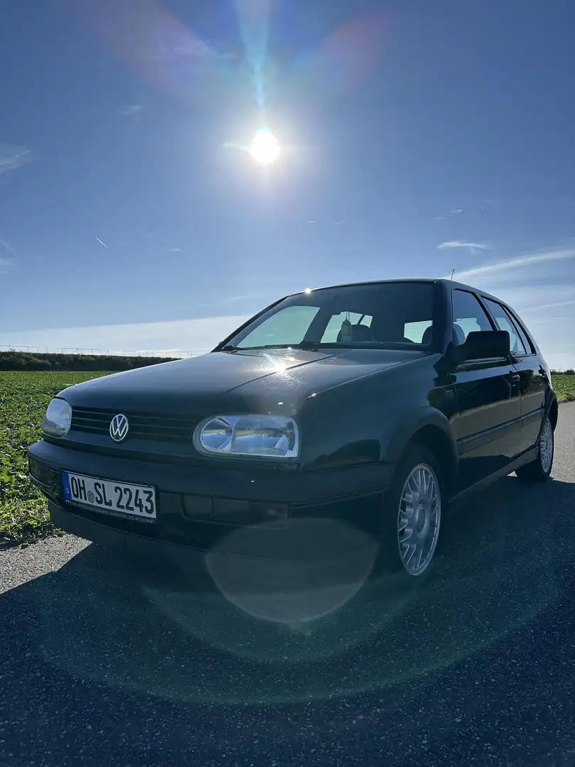 Volkswagen Golf 1.8 GT Special Noir - 1