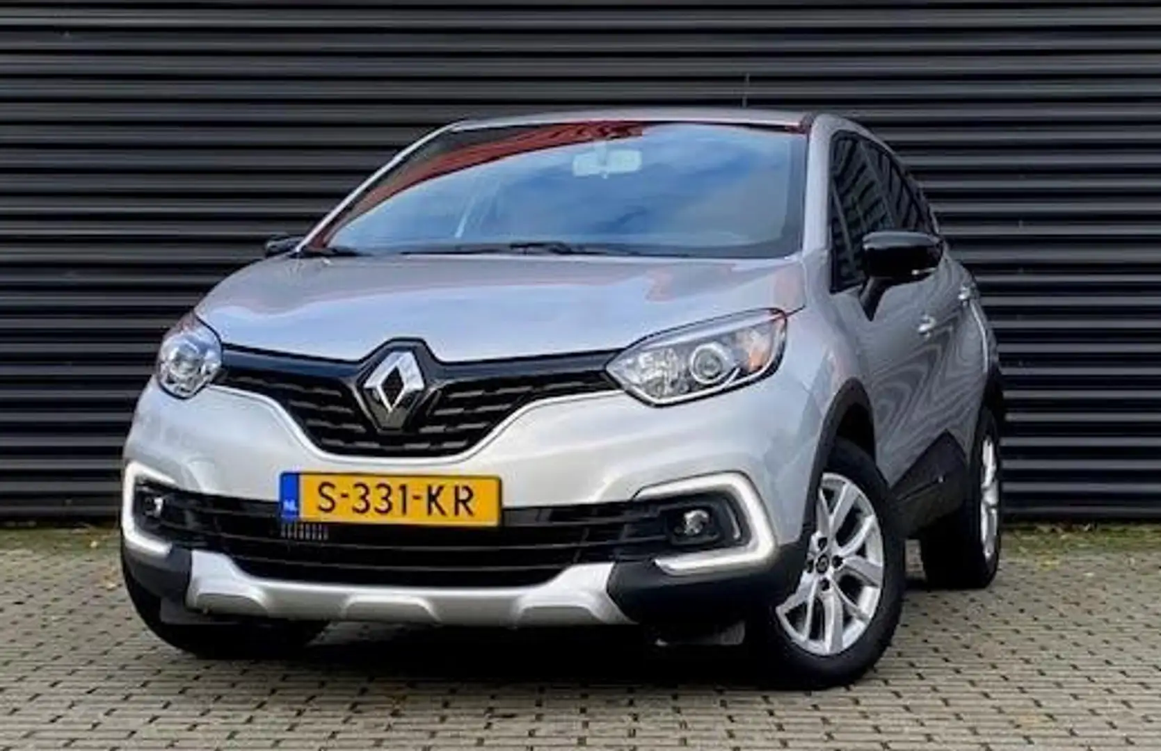 Renault Captur 0.9 TCe Limited | Navigatie | Airconditioning | Cr Gris - 1