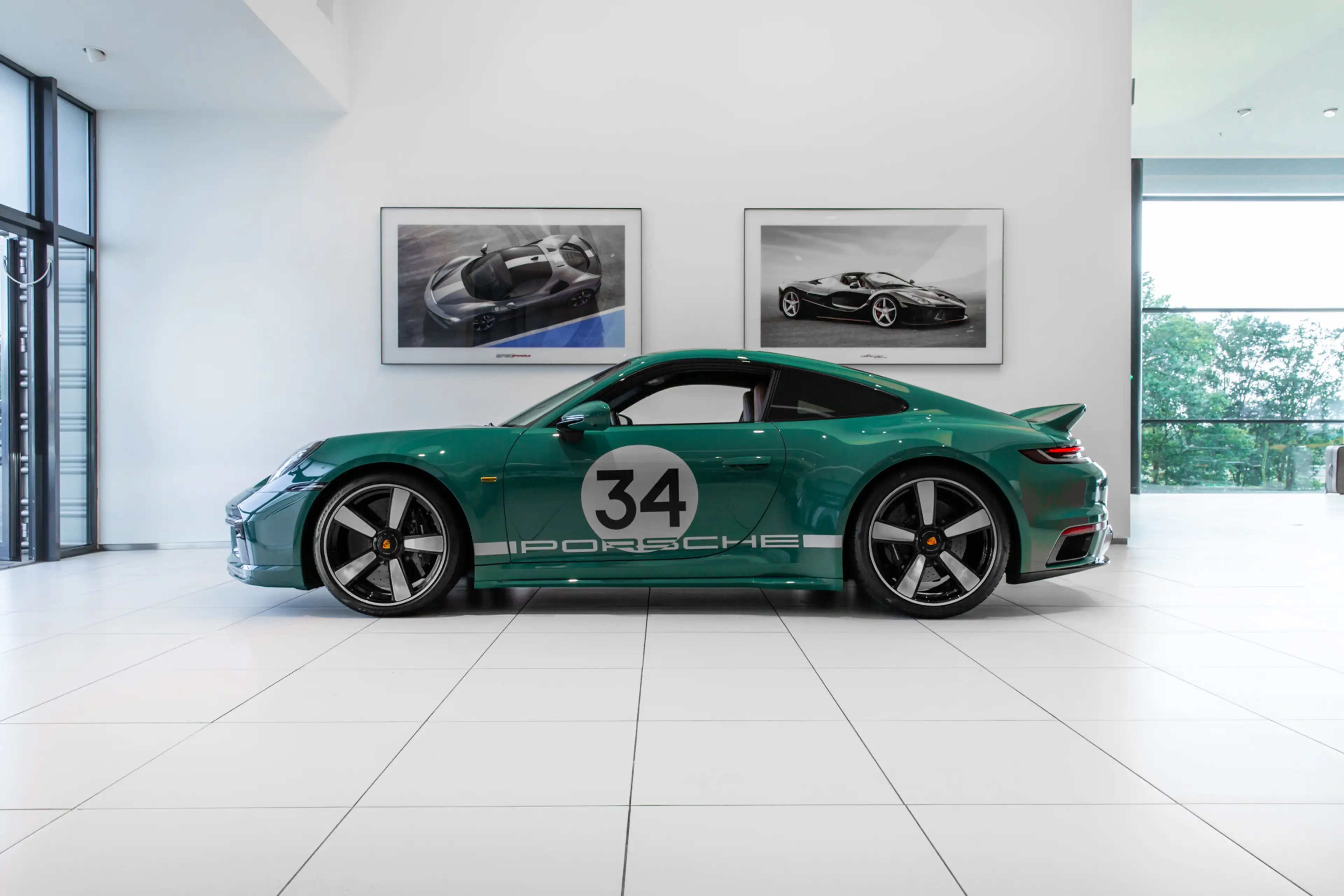 Porsche 992 3.8 Sport Classic ~Munsterhuis Sportscars~ — photo 2