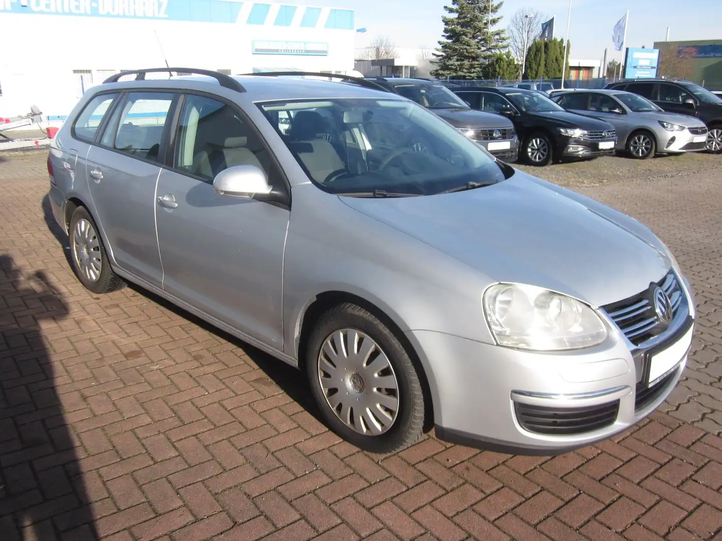Volkswagen Golf V Variant Trendline+ALLWETTER+KLIMA+TÜV Neu Silber - 2