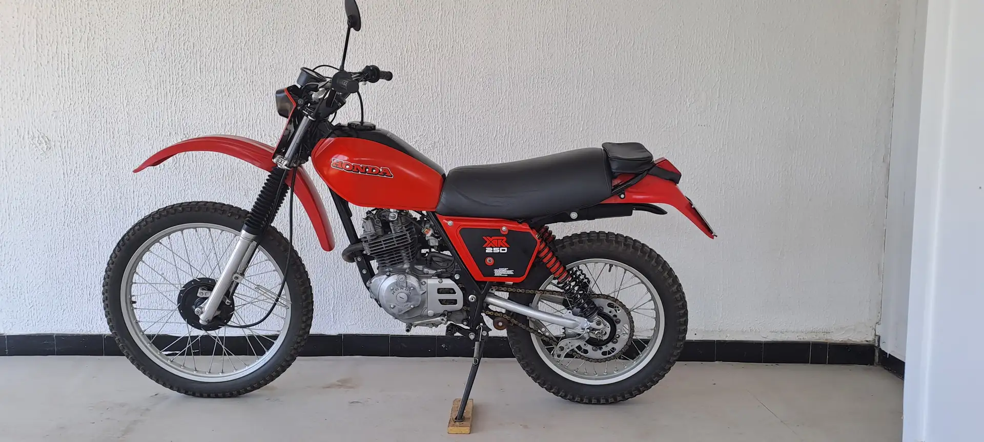 Honda XR 250 XR 250 1980 (premier modèle) Rood - 1