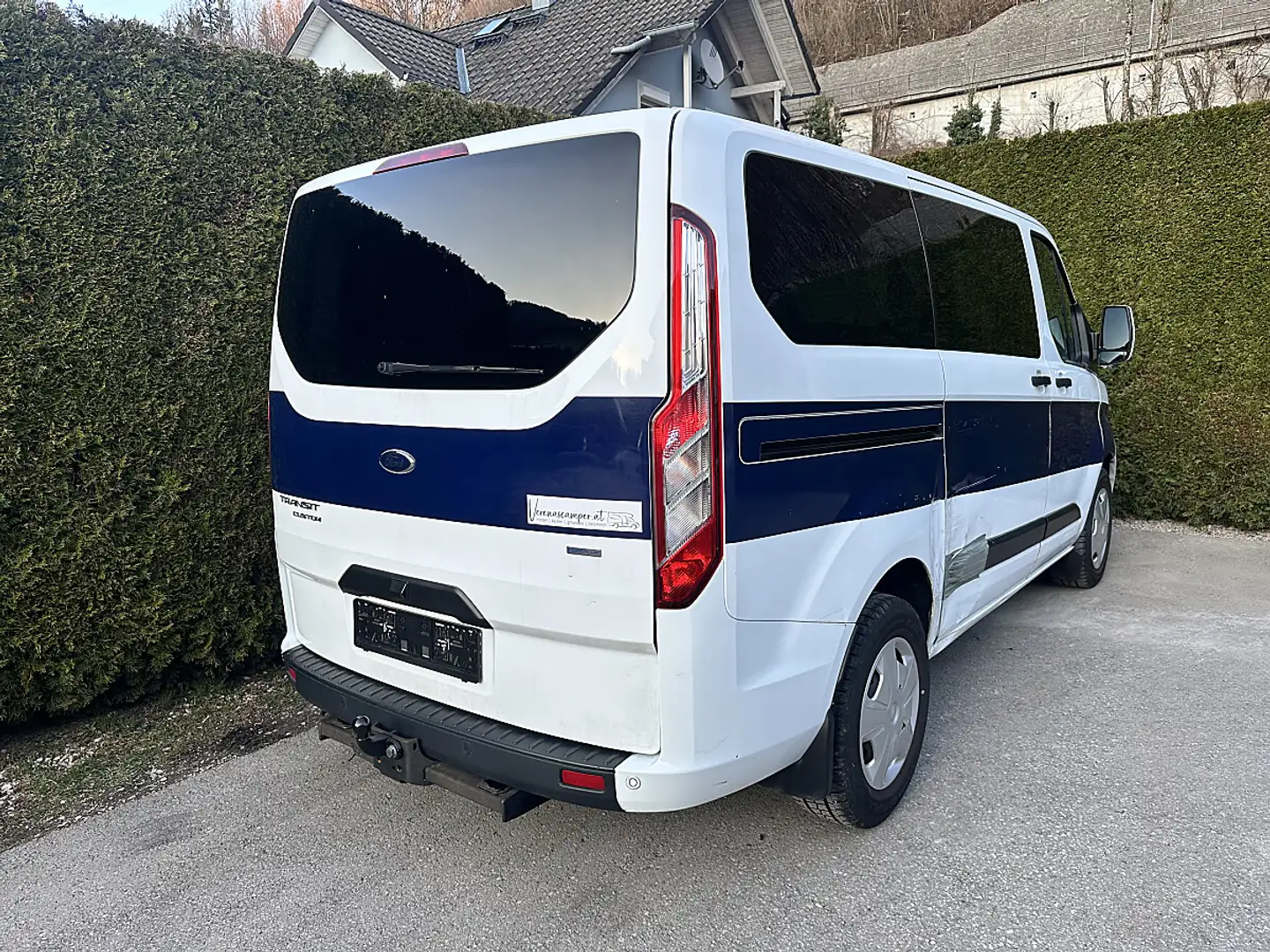 Ford Transit Custom Variobus 2,0 TDCI L1H1 340 Trend Weiß - 2