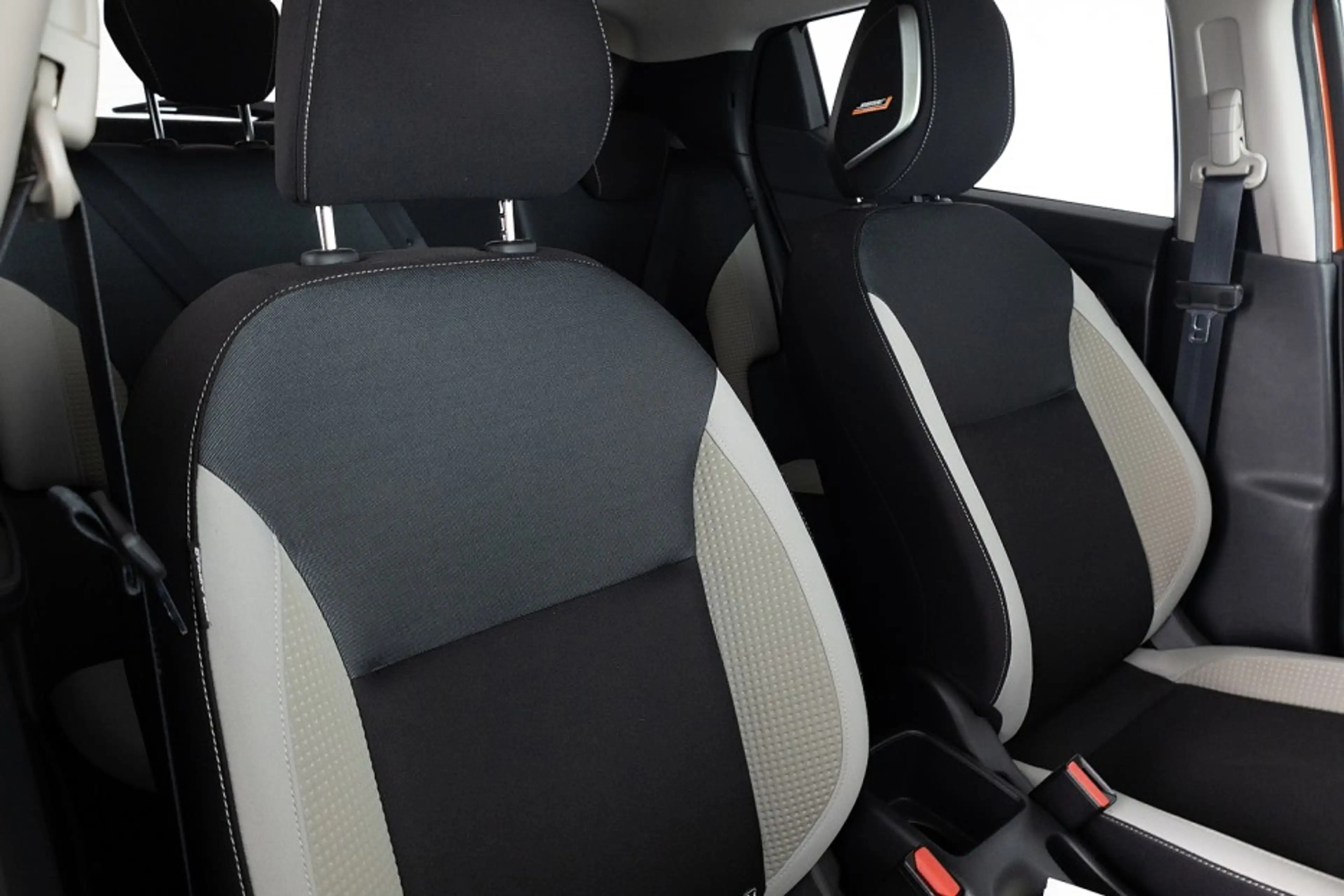Nissan Micra 1.0 IG-T Tekna Automaat | 360 Camera | NAVI | ECC — photo 5