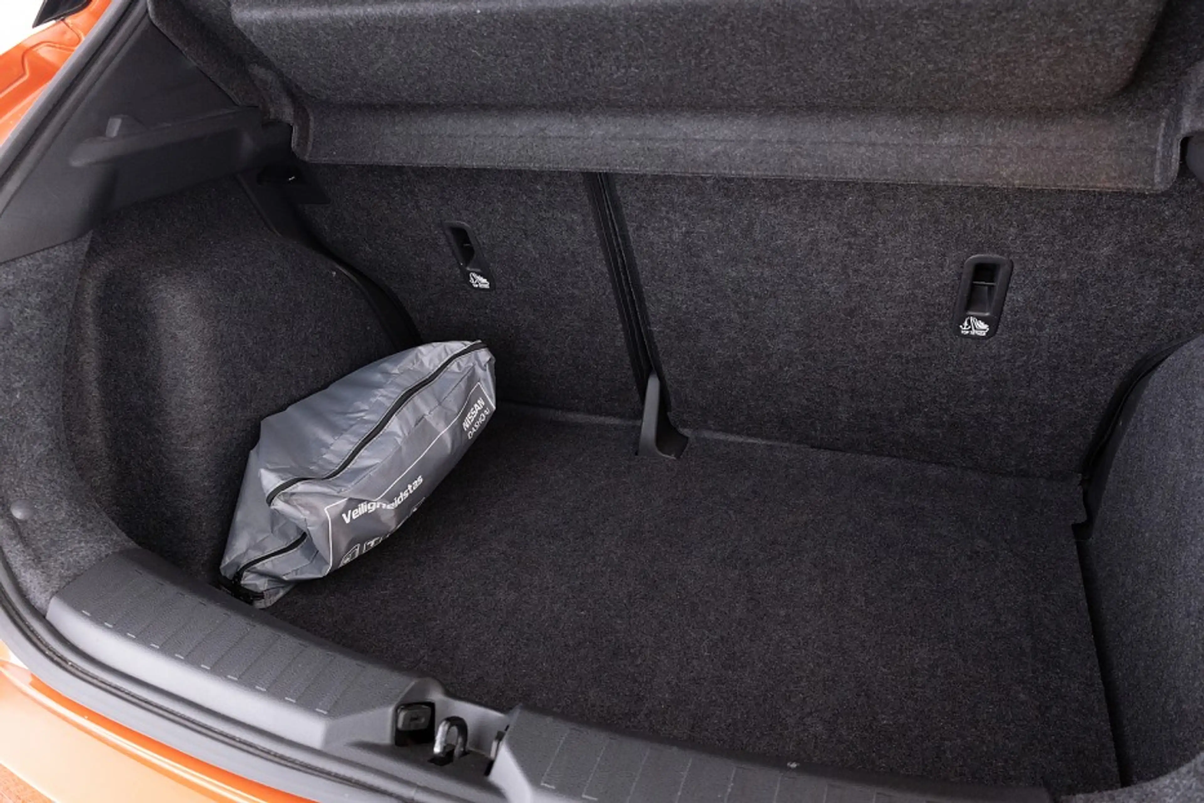 Nissan Micra 1.0 IG-T Tekna Automaat | 360 Camera | NAVI | ECC — photo 18