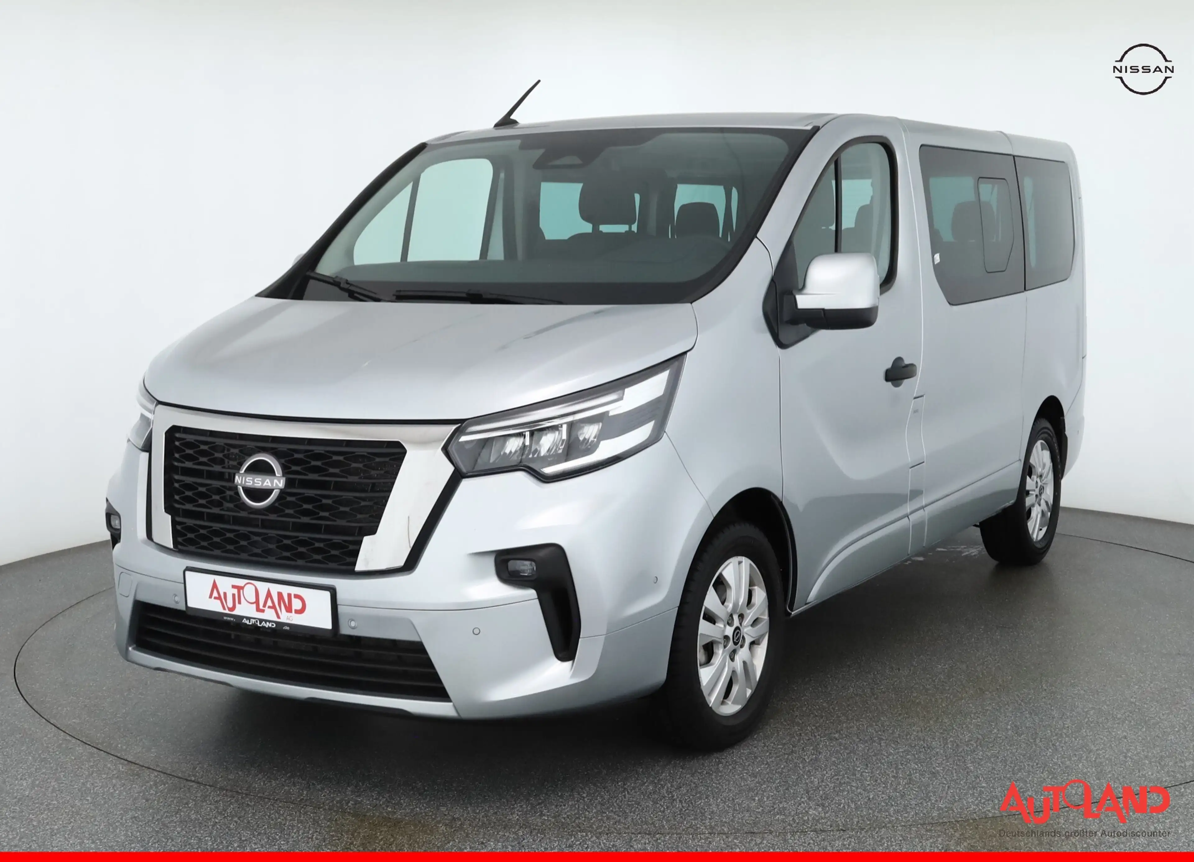 Nissan Primastar 2.0 Kombi Tekna dCi 8-Sitzer LED Navi