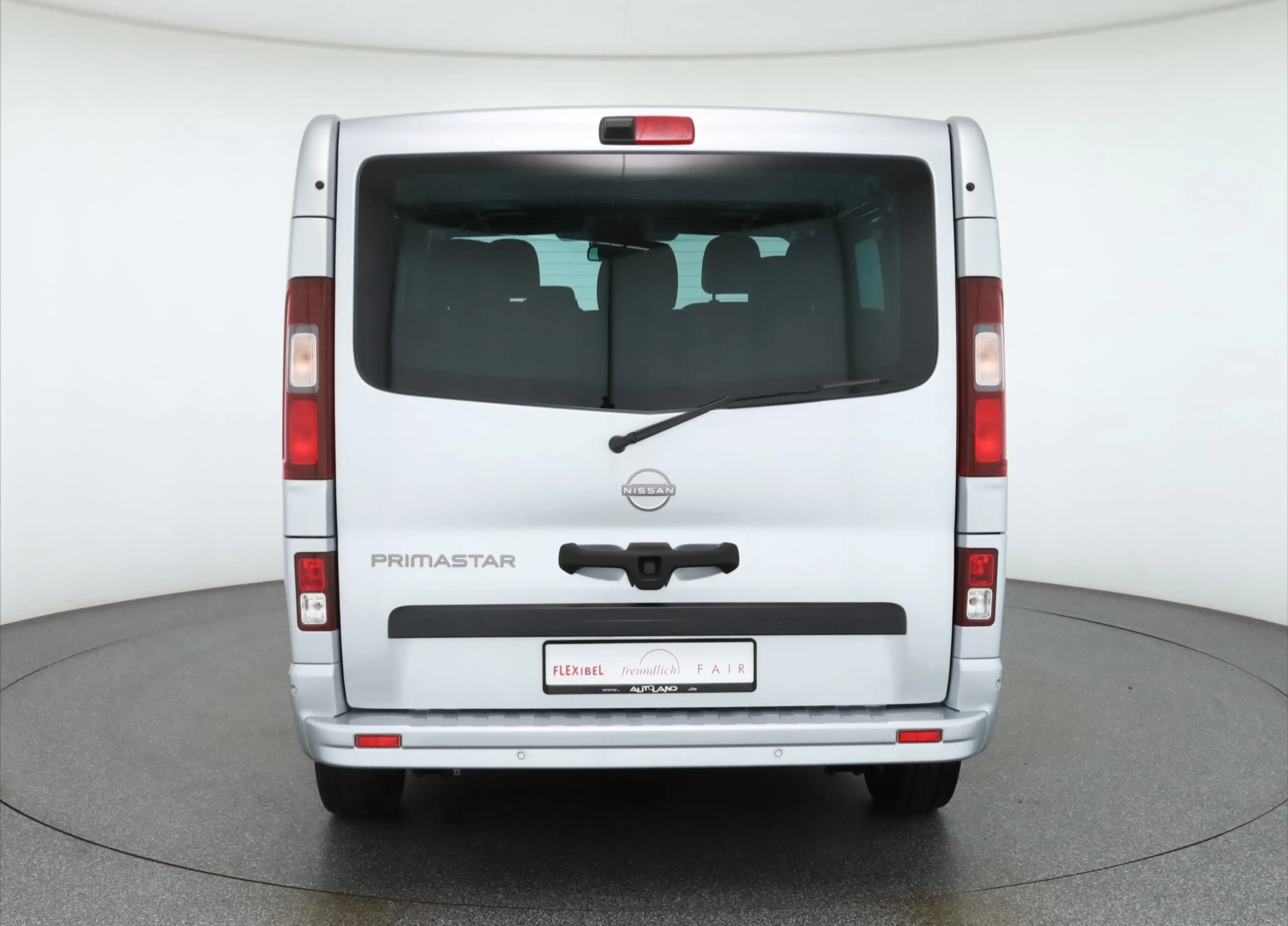 Nissan Primastar 2.0 Kombi Tekna dCi 8-Sitzer LED Navi — photo 4