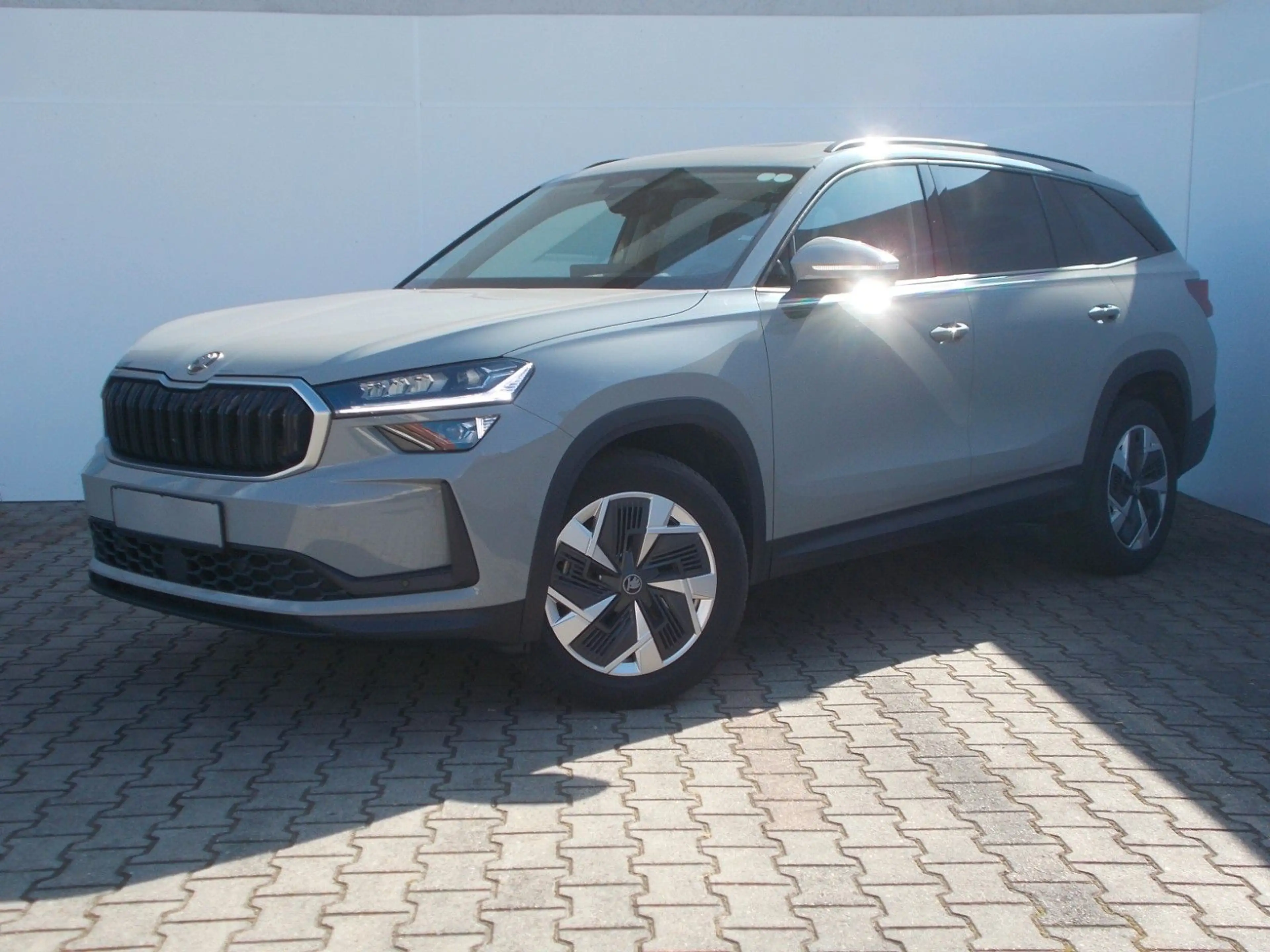 Skoda Kodiaq 2.0 TDI DSG 4x4 Selection mit Mega Extras — photo 2