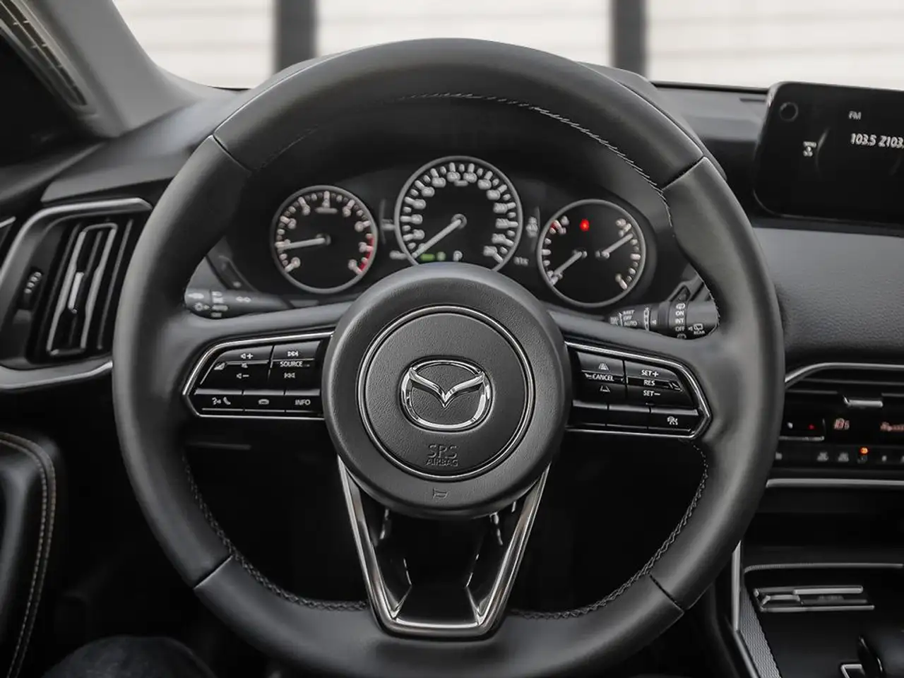 Mazda CX-70 MHEV снимка Mazda CX-70 MHEV