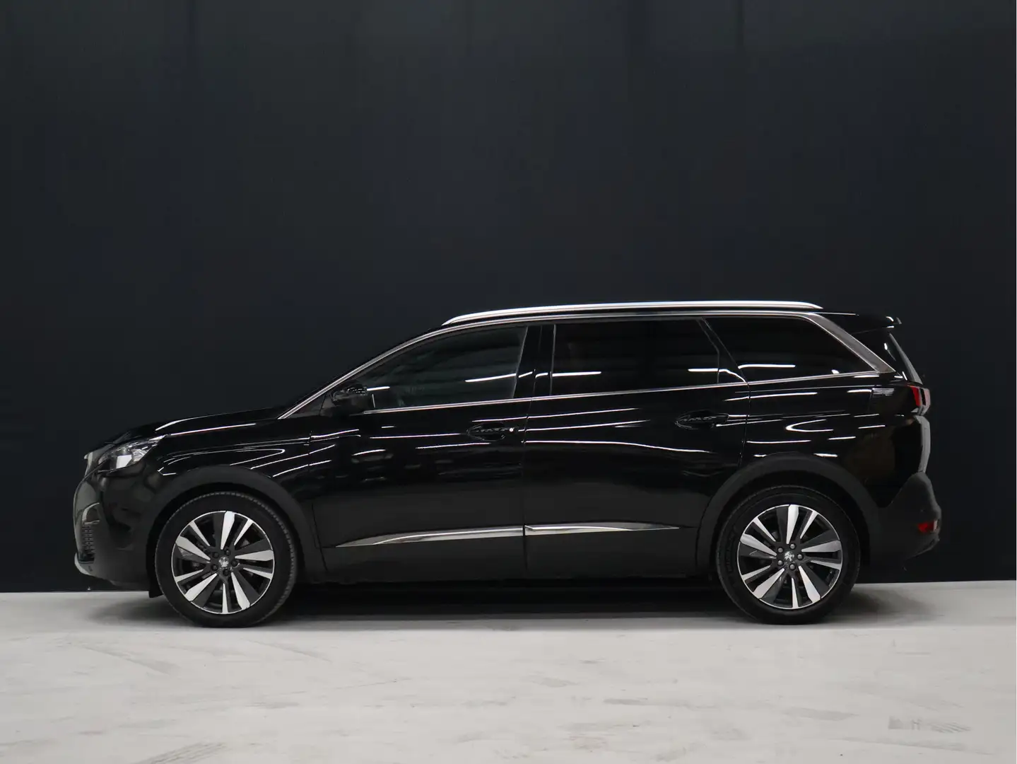 Peugeot 5008 1.2 PureTech Blue Lease GT-Line [SCHUIFKANTELDAK, Noir - 2