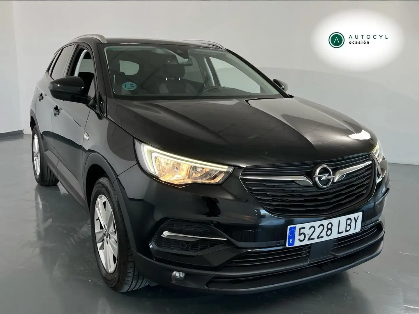Opel Grandland X 1.2 Turbo Selective Zwart - 1