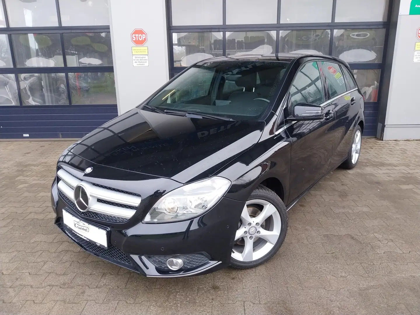 Mercedes-Benz B 180 B-Klasse (BlueEFFICIENCY) Sport *2te Hd.*Scheckhef Schwarz - 1