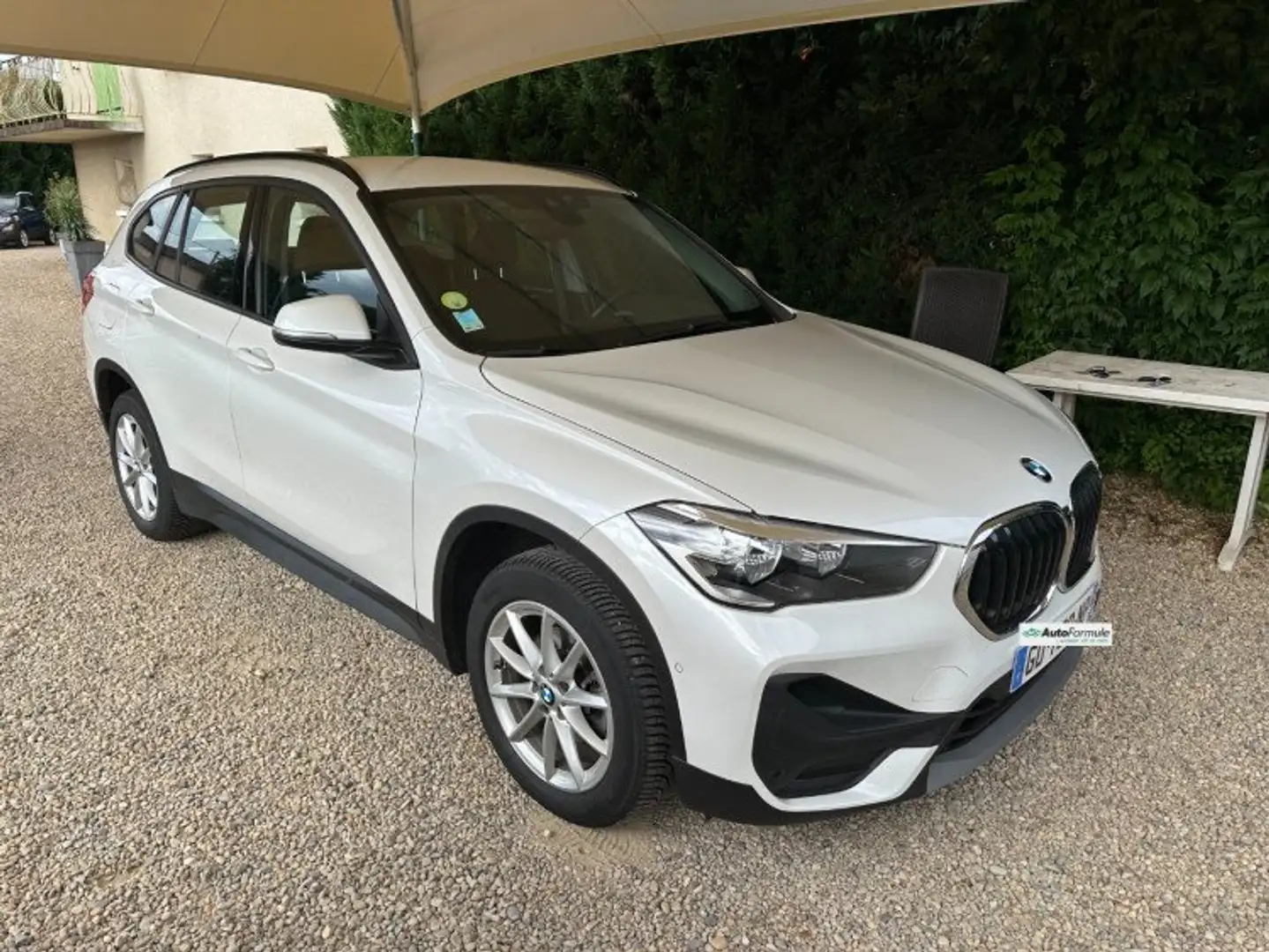 BMW X1 sDrive 16D 116ch Lounge 2021 Blanc - 1