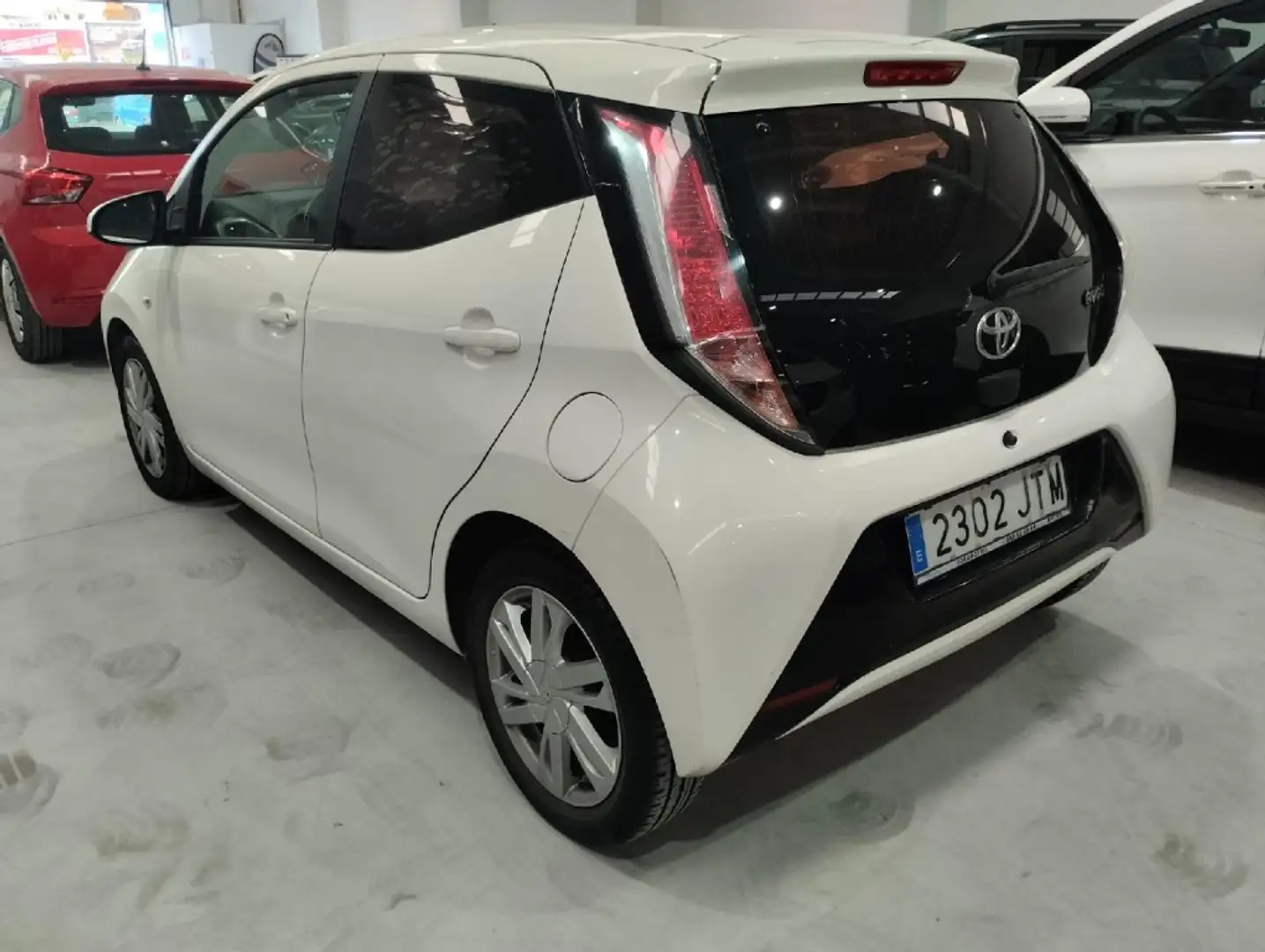 Toyota Aygo 1.0 VVT-i City Weiß - 2