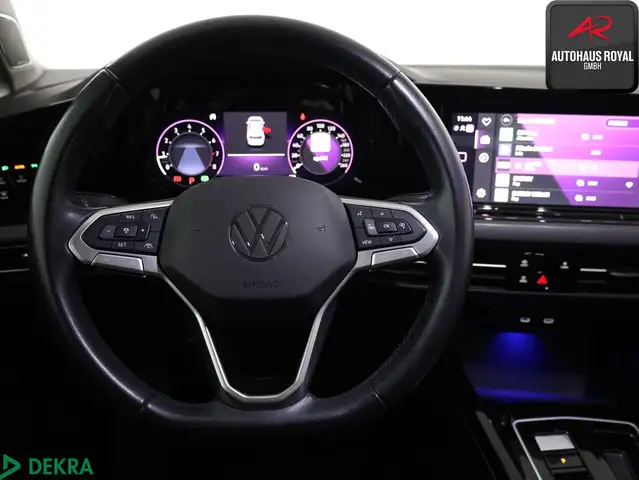 Volkswagen Golf view 10