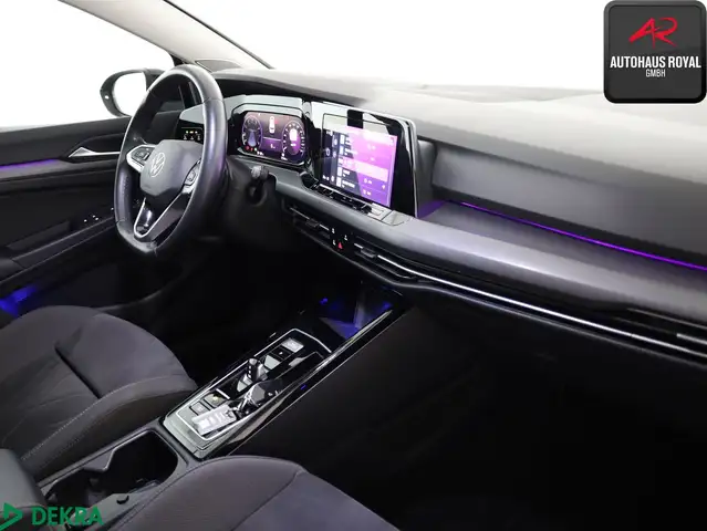 Volkswagen Golf view 11