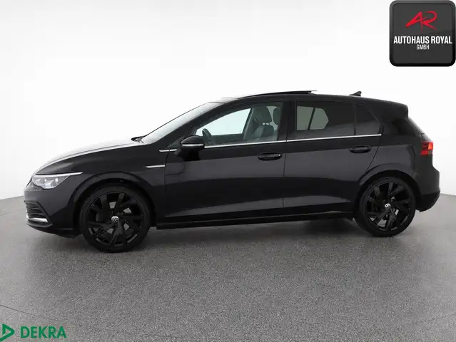 Volkswagen Golf view 2