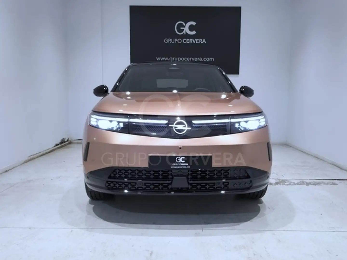 Opel Grandland Electric GS 73kWh Коричневый - 2