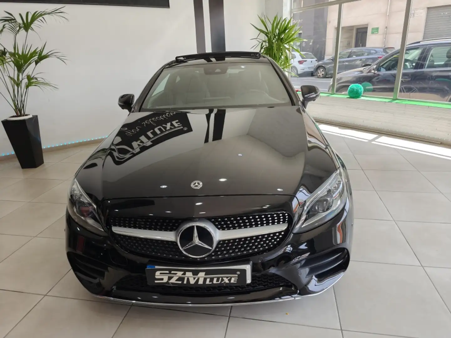 Mercedes-Benz CLA 220 220d Negro - 2