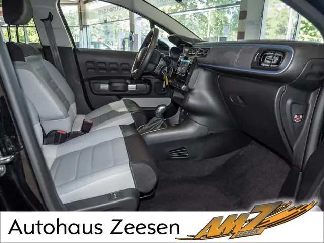Citroen C3 view 2