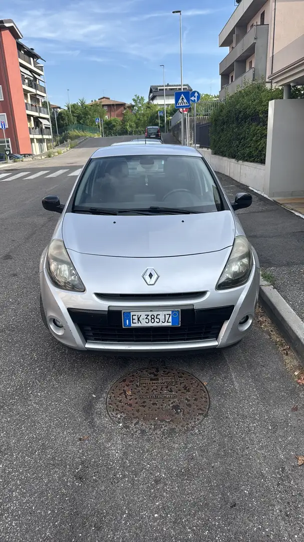 Renault Clio 5p 1.2 16v 20th Anniversario Argento - 1