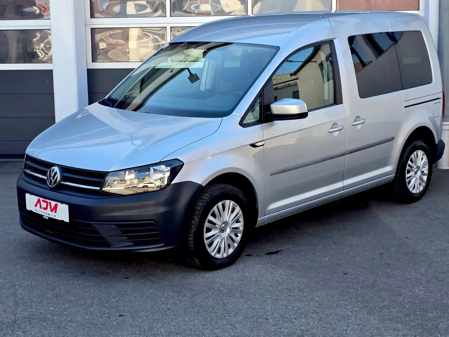 Volkswagen Caddy ***TOP Zustand*** Grau - 1