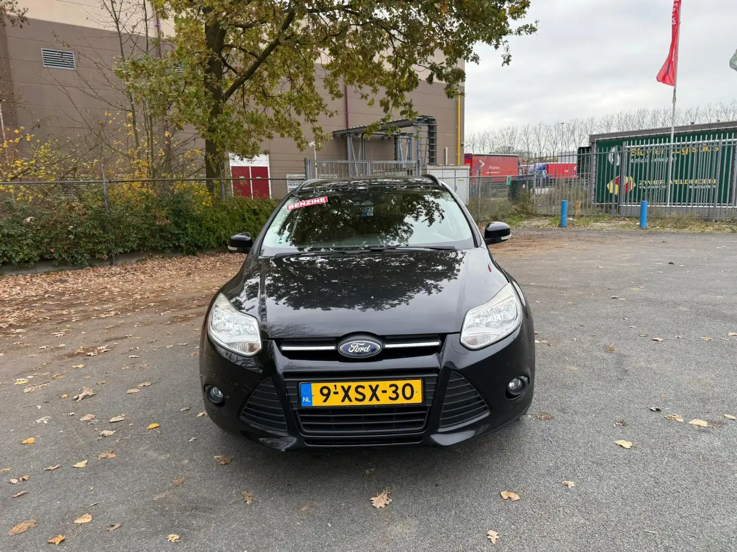 Ford Focus Wagon 1.0 EcoBoost Titanium LET OP MOTOR LOOPT ONR Noir - 2