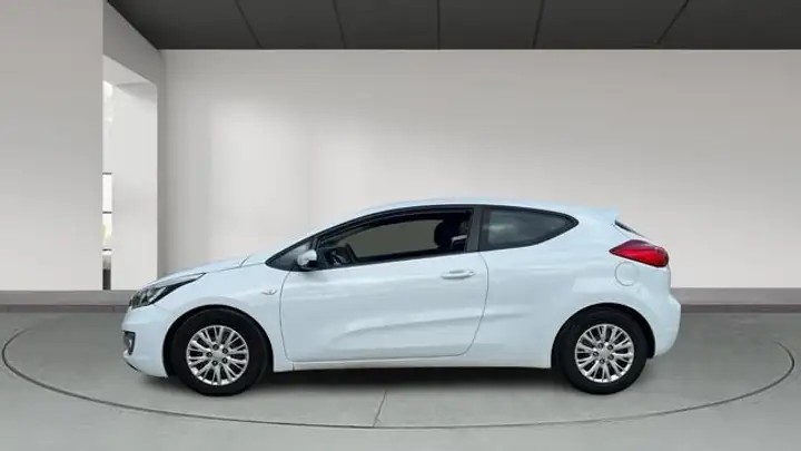 Kia Proceed 1.4 CVVT Concept 2015, foto 7