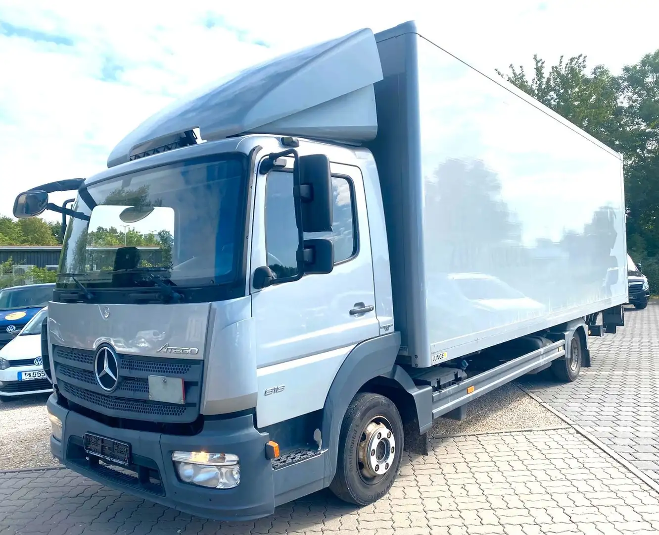Mercedes-Benz Atego 818 *TÜV*HBÜHNE*LBW*SPERRE*KLIMA*KAMERA* Gris - 1