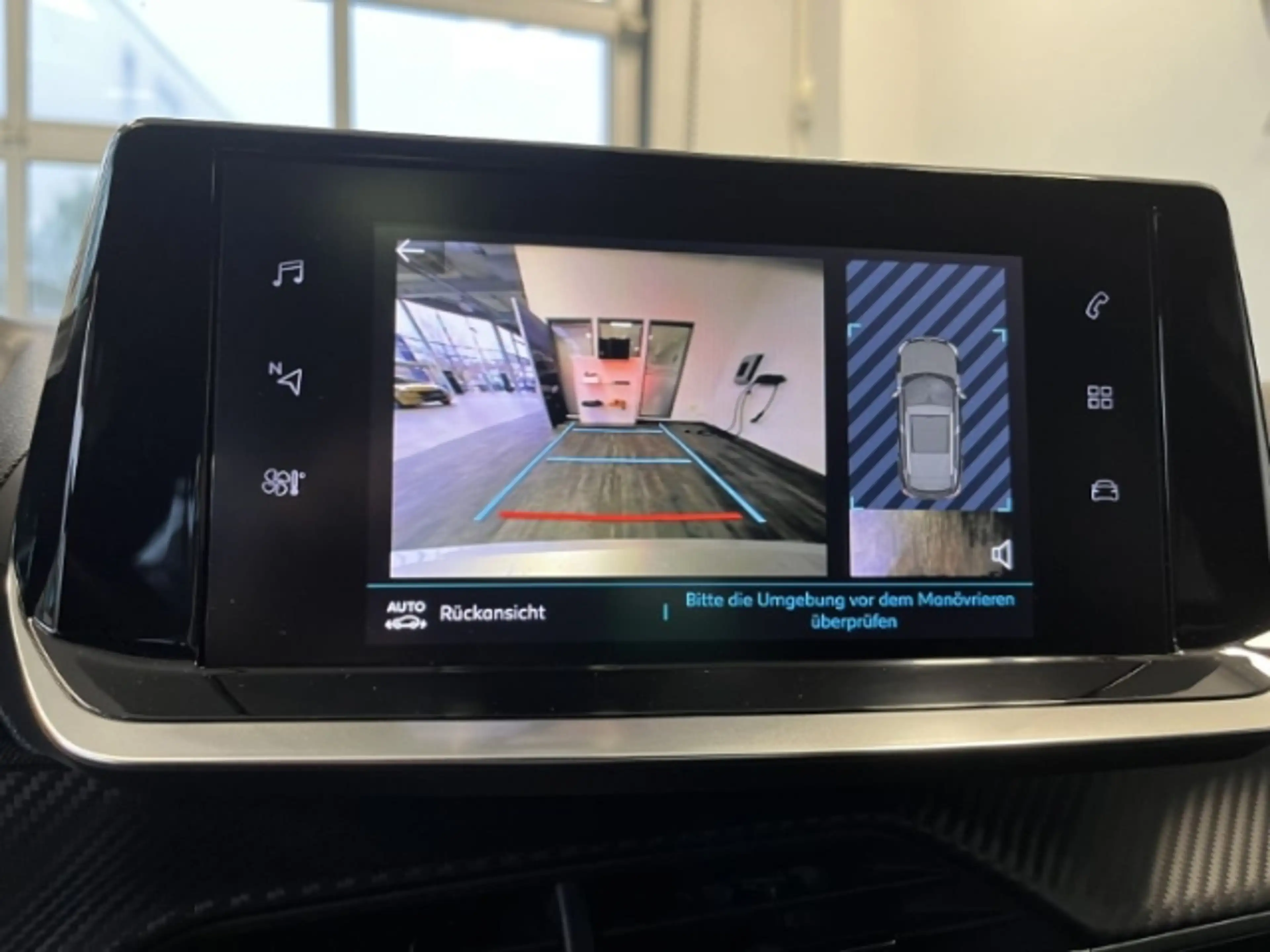 Peugeot 2008 136 Elektro GT El. Panodach Leder Digitales Cockpi — photo 10