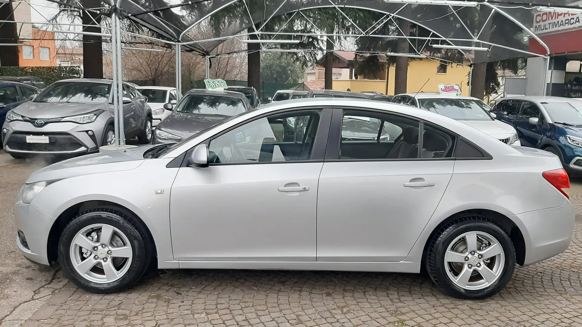 Chevrolet Cruze 1.6 LS NEOPATENTATI Argento - 2