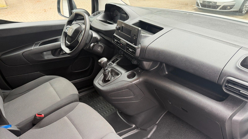 Peugeot Partner Premium L2/1.Hand/Klima/Start-Stop-Aut.. — photo 13