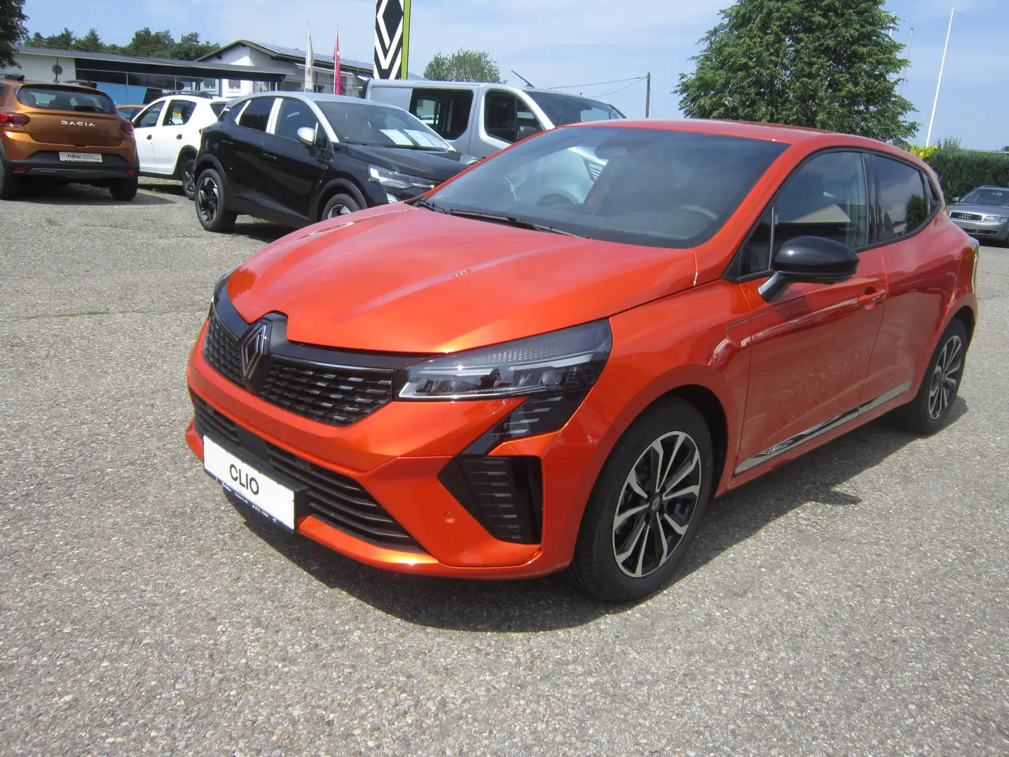 Renault Clio TCe 90 TECHNO, 360 Grad Kamera, Sitzheizung; Oranje - 1
