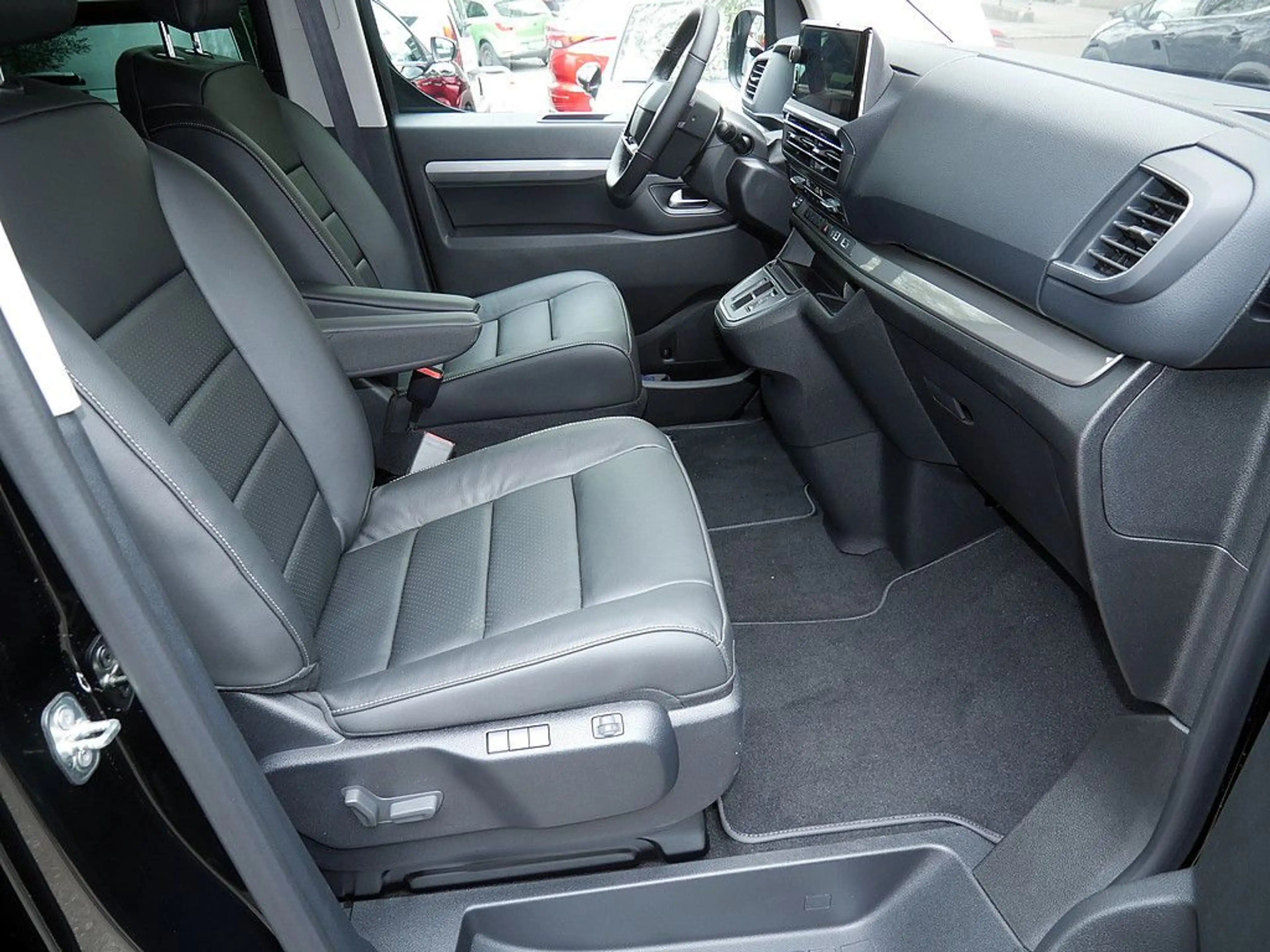 Citroen Spacetourer Max XL BlueHDi 180 AHK STANDHZ LED — photo 8