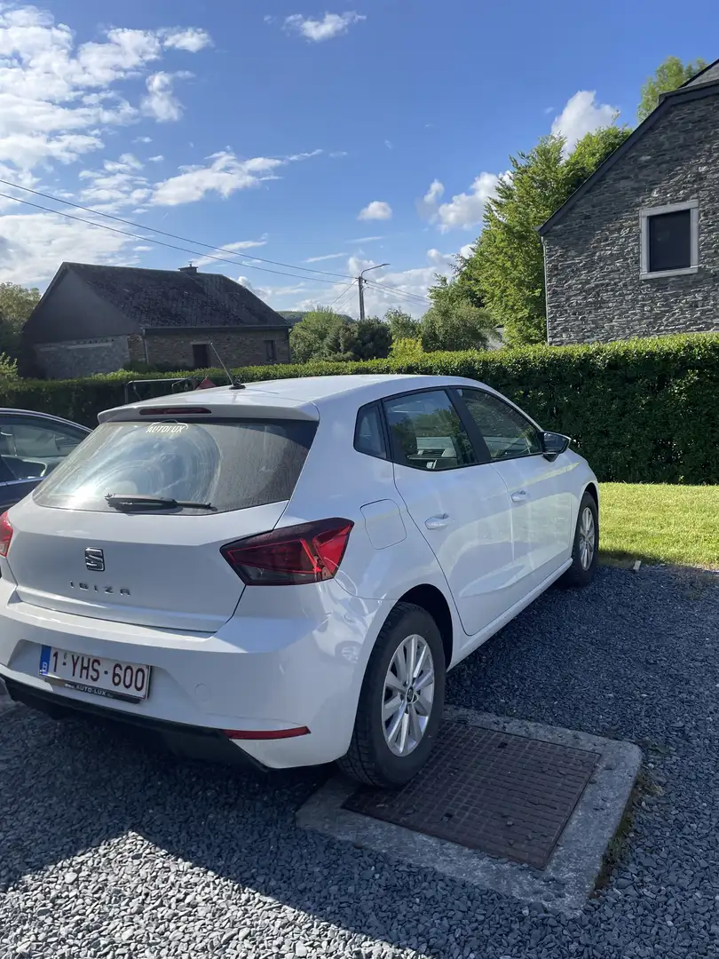 SEAT Ibiza tres bonne voiture bien entretenue - 2