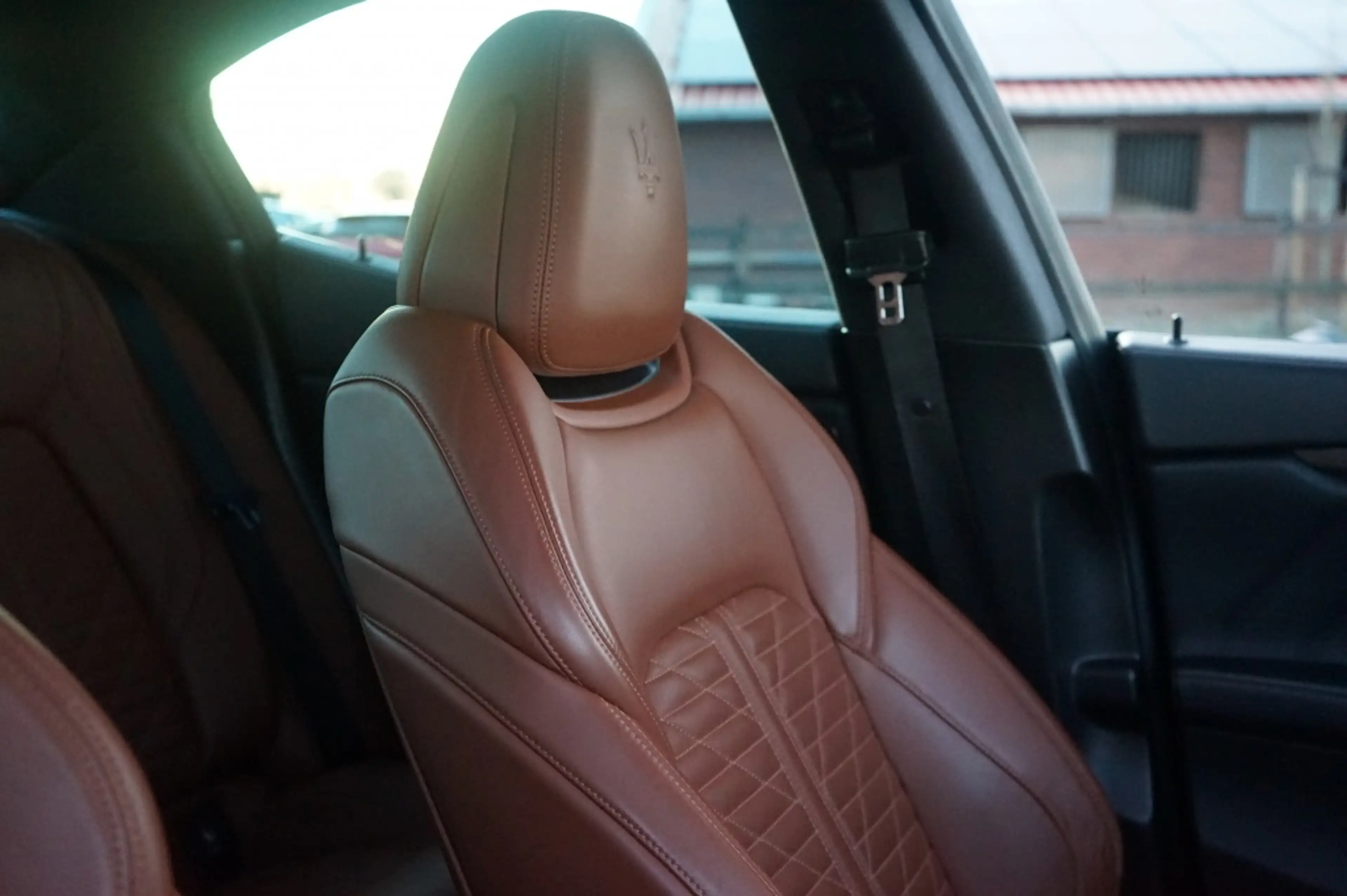 Maserati Ghibli 2.0 MHEV GranSport GT 330PK Pano/B&W/21"/Sport-sea — photo 9