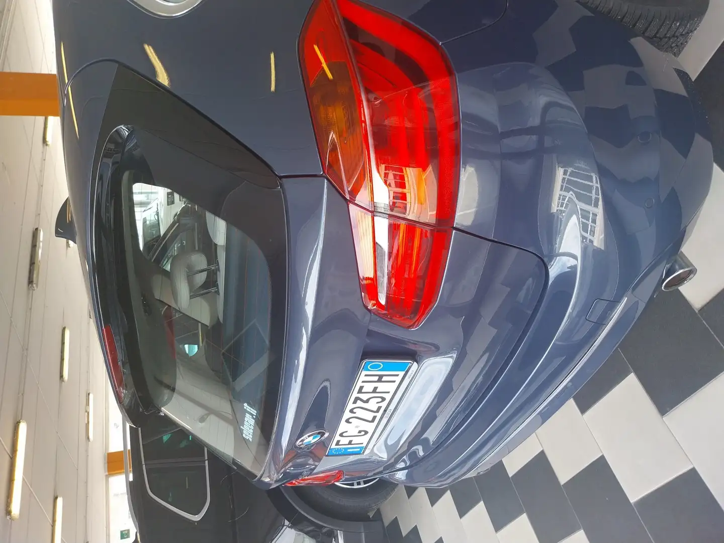 BMW 220 220d Active Tourer xdrive Luxury auto - 2