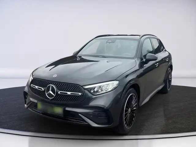 Mercedes-Benz GLC 220 d 4MATIC 360 Kamera Anhängezugvorr. Ansicht 3