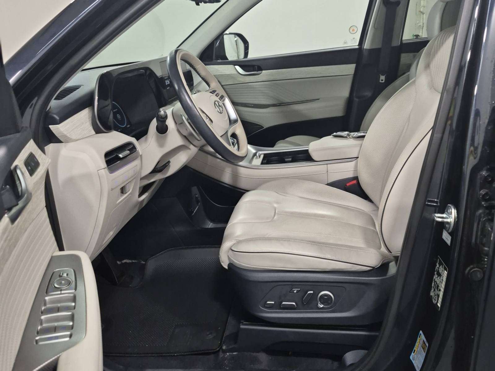 used 2023 Hyundai Palisade car, priced at $42,830
