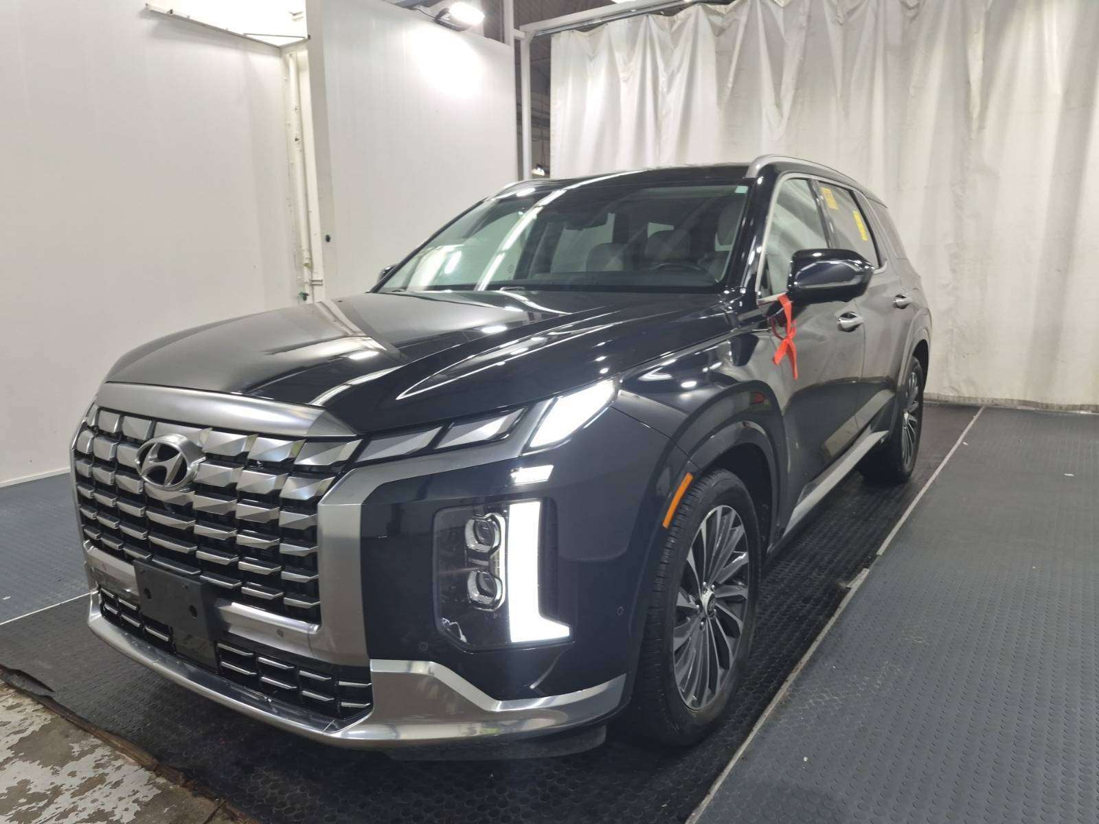 used 2023 Hyundai Palisade car, priced at $42,830