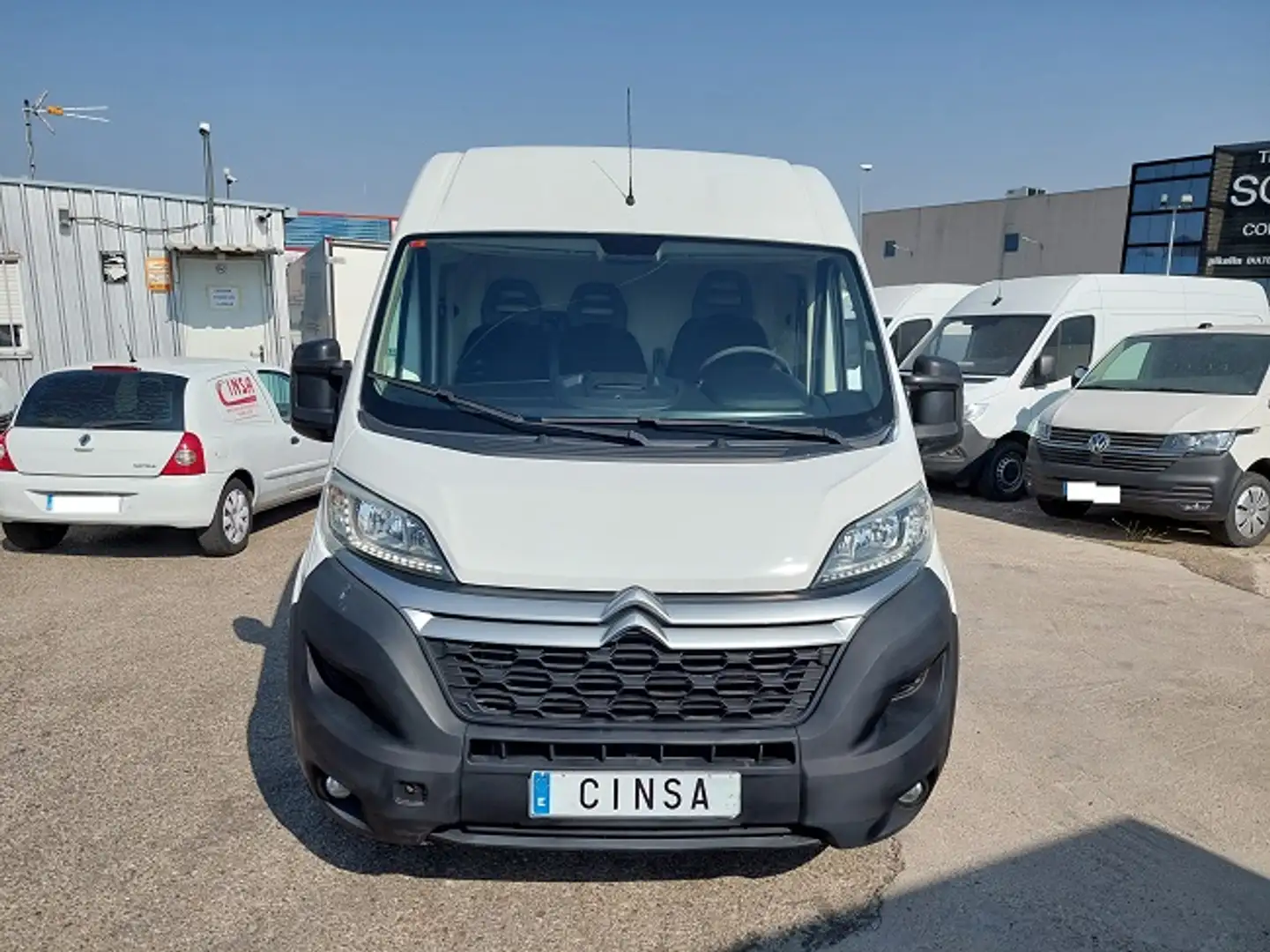 Citroen Jumper Fg. 2.0BlueHDi 33 L2H2 130 Weiß - 2